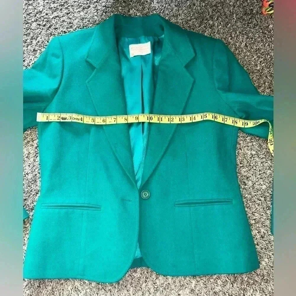 Pendleton Blazer, VTG, 100% Virgin Wool shoulder pads, Green Womens Sz 8 - Picture 8 of 9